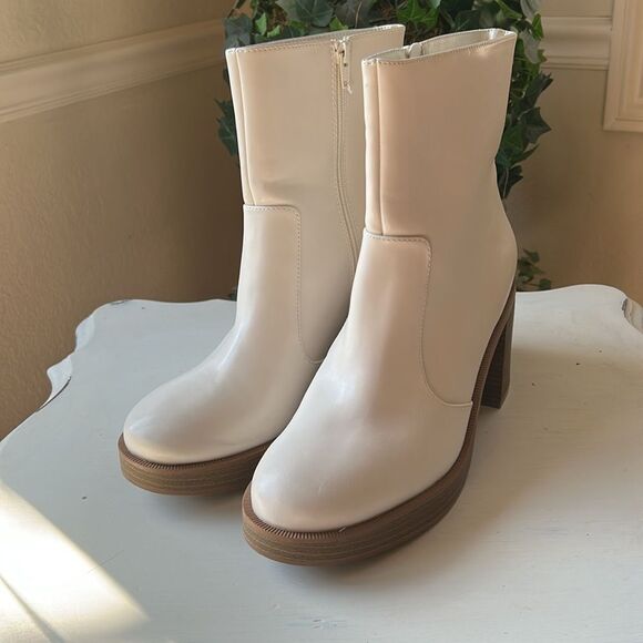 Universal Thread Jenna Platform Boots With Memory Foam Insole Off White Sz 11 - Picture 2 of 12